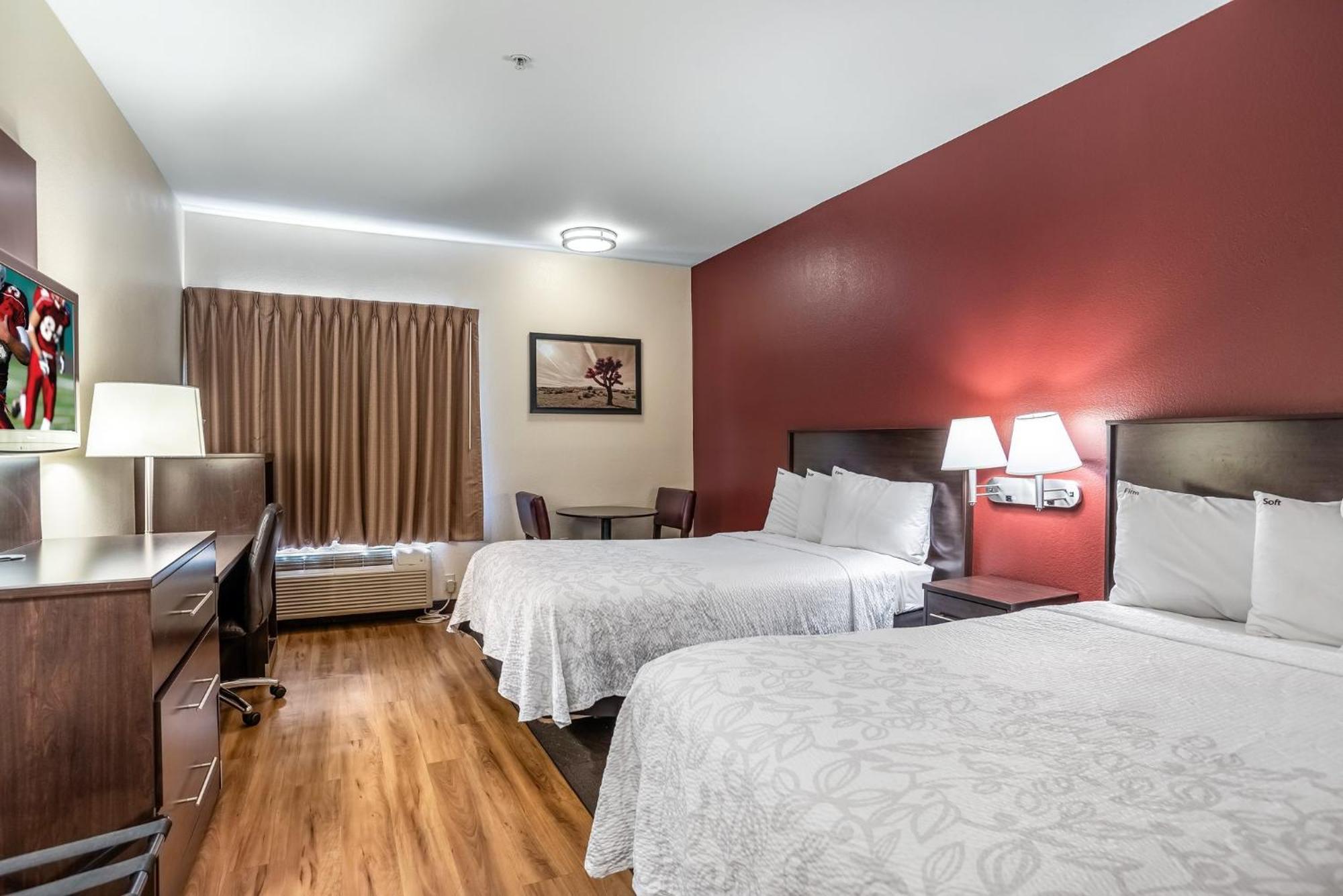 Red Roof Inn Plus+ Houston - Energy Corridor Exterior photo